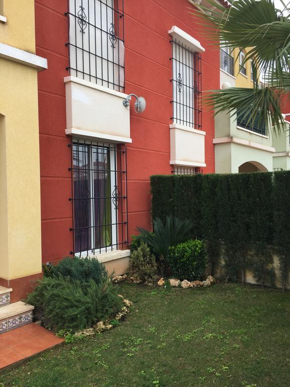 Apartment Altos De La Bahia X Torrevieja Oda fotoğraf